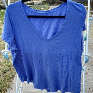 Lululemon Blue T